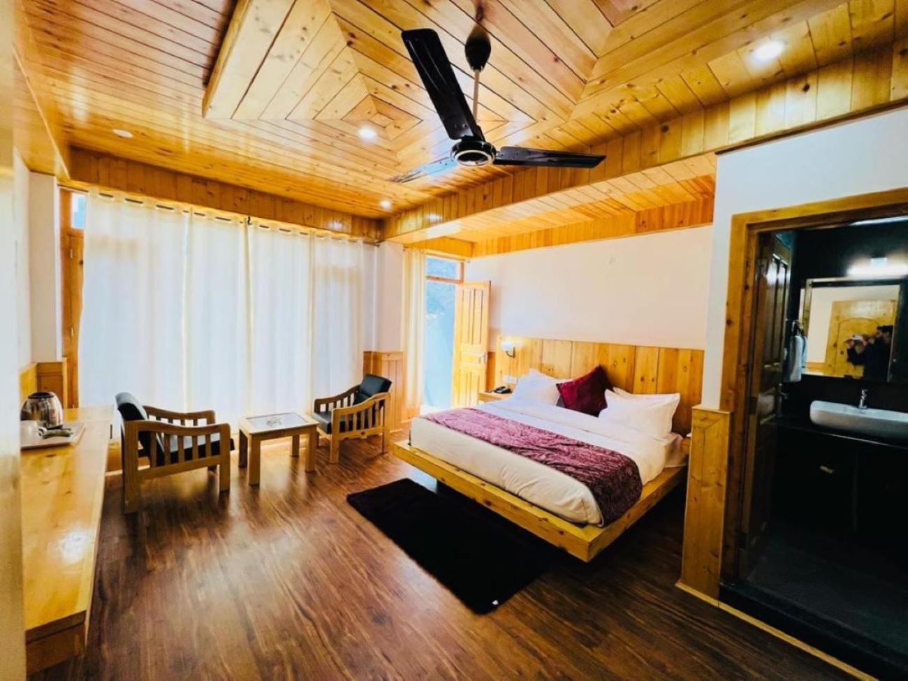 Hotel Sakura Palace Manali  Luaran gambar